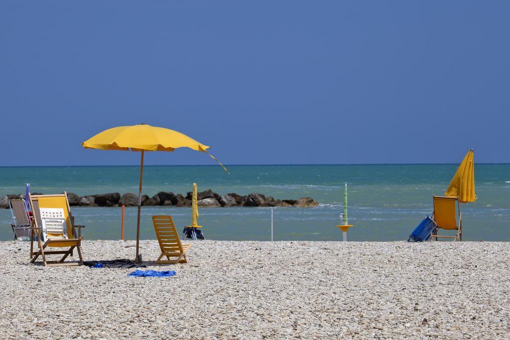 Residence Casabianca Porto San Giorgio Dış mekan fotoğraf
