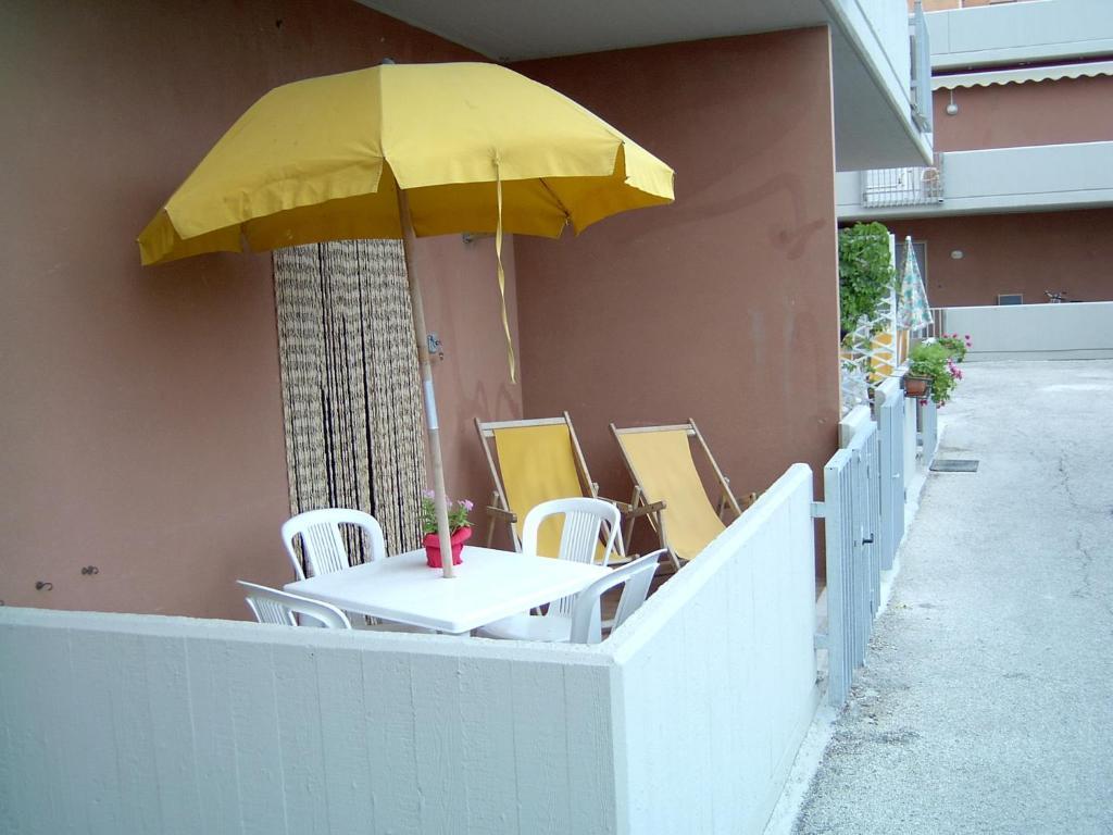 Residence Casabianca Porto San Giorgio Oda fotoğraf