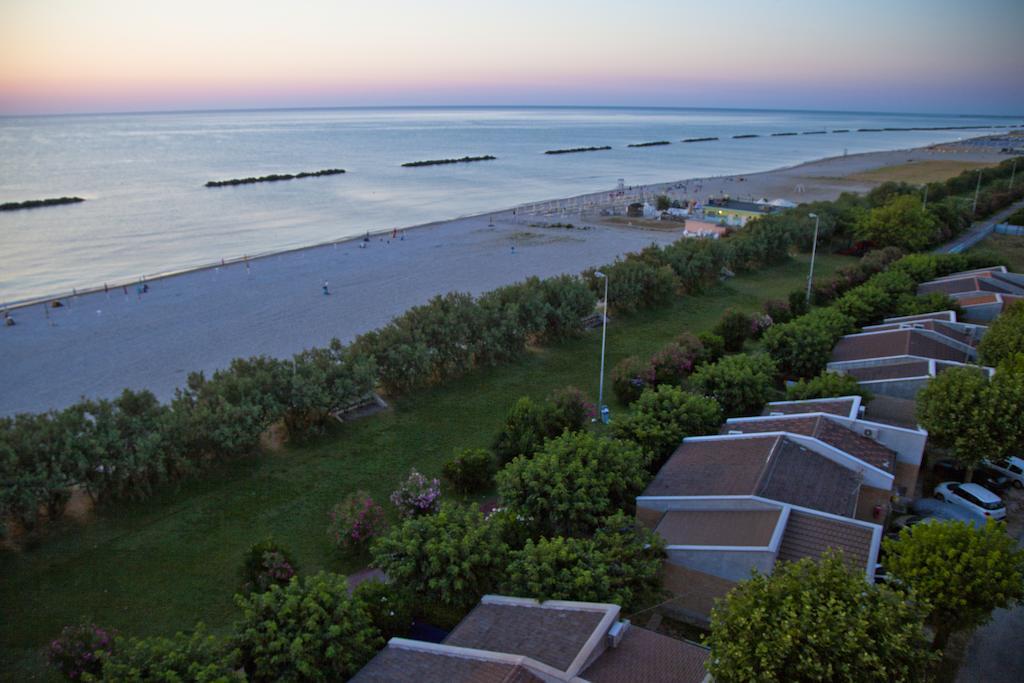 Residence Casabianca Porto San Giorgio Dış mekan fotoğraf